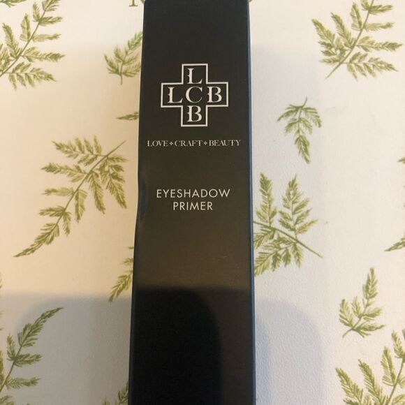 LOVE+CRAFT+BEAUTY
Eyeshadow Primer full size 8ml NEW Ipsy bag - Picture 3 of 4